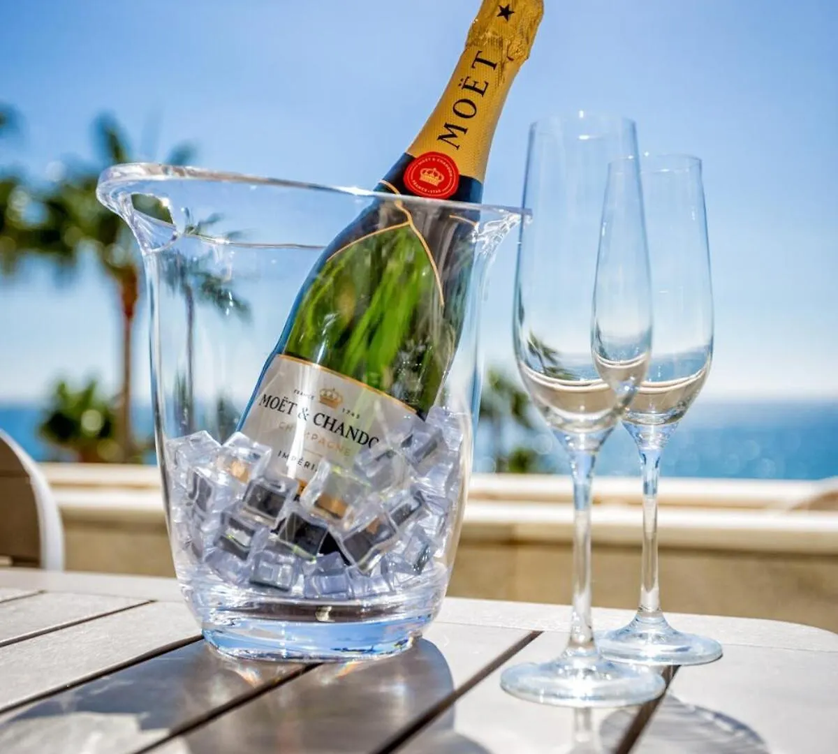 Puerto Banus Beachfront Apartment Private Pool Marbella