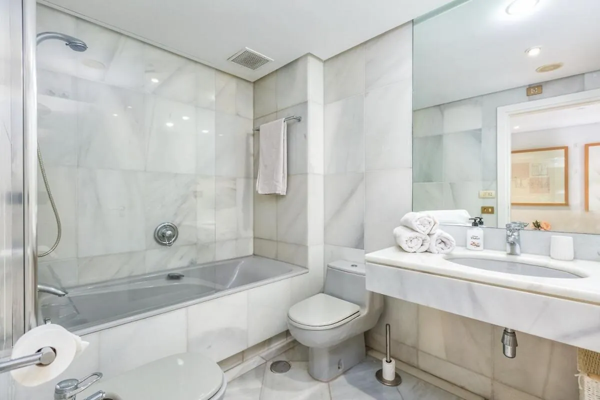 Puerto Banus Beachfront Apartment Private Pool Marbella
