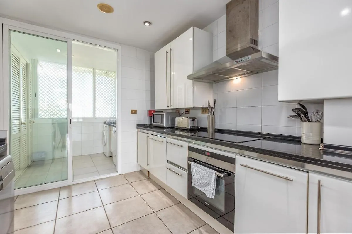 Puerto Banus Beachfront Apartment Private Pool Marbella
